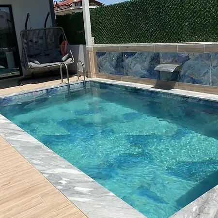 Vilă Oeztuerk I For Rent Fethiye