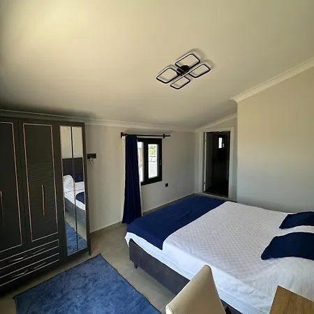 Vilă Oeztuerk I For Rent Fethiye
