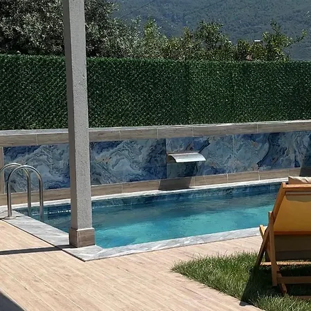 Oeztuerk I For Rent *