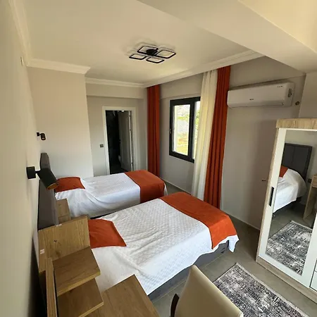 Vilă Oeztuerk I For Rent Fethiye